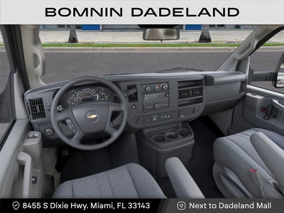 2025 Chevrolet Express Cutaway 3500 1WT