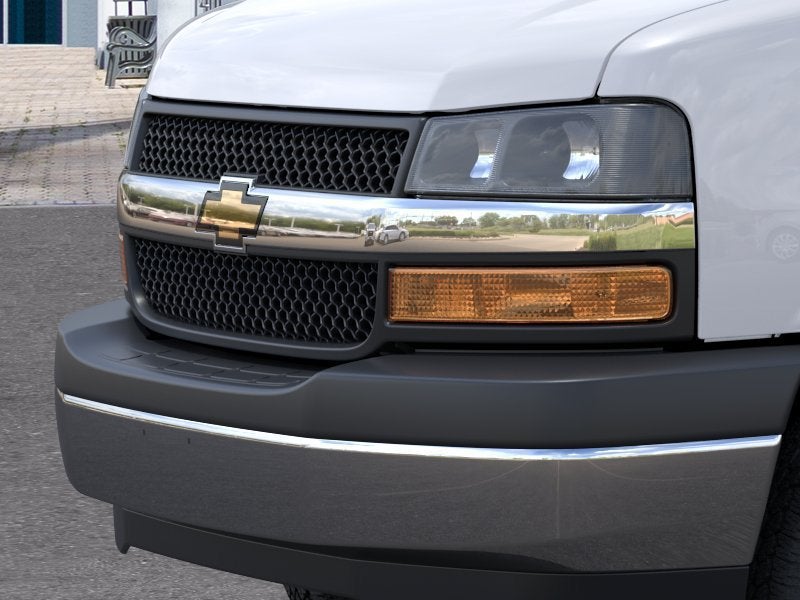 2026 Chevrolet Express Cutaway 3500 1WT