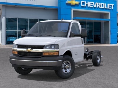 2026 Chevrolet Express Cutaway 3500 1WT