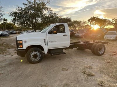 2023 Chevrolet Silverado 4500 HD Work Truck