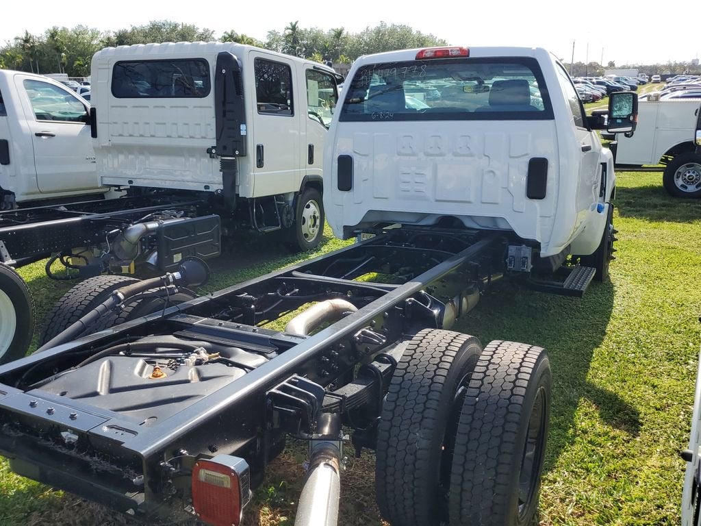 2024 Chevrolet Silverado 4500 HD Work Truck