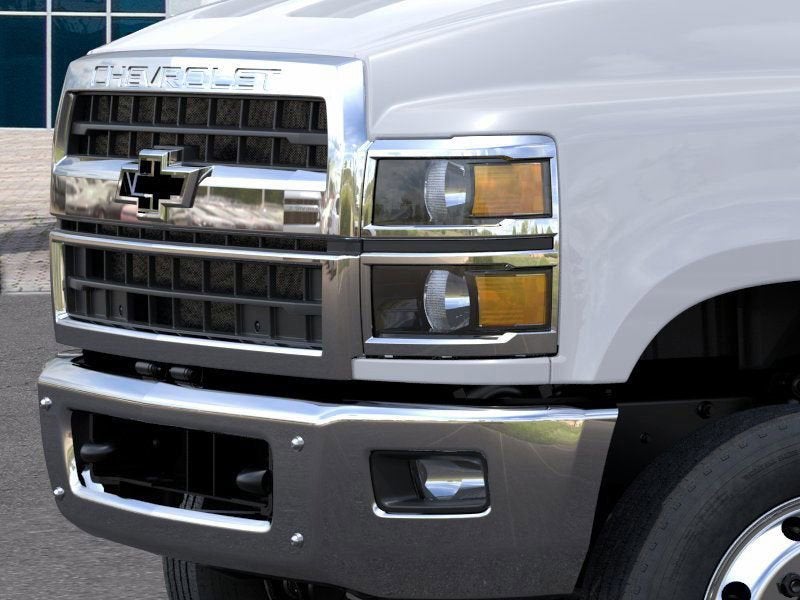 2025 Chevrolet Silverado 6500 HD LT