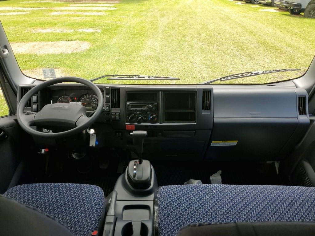 2025 Chevrolet Low Cab Forward 4500 Base