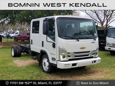 2025 Chevrolet Low Cab Forward 4500 Base
