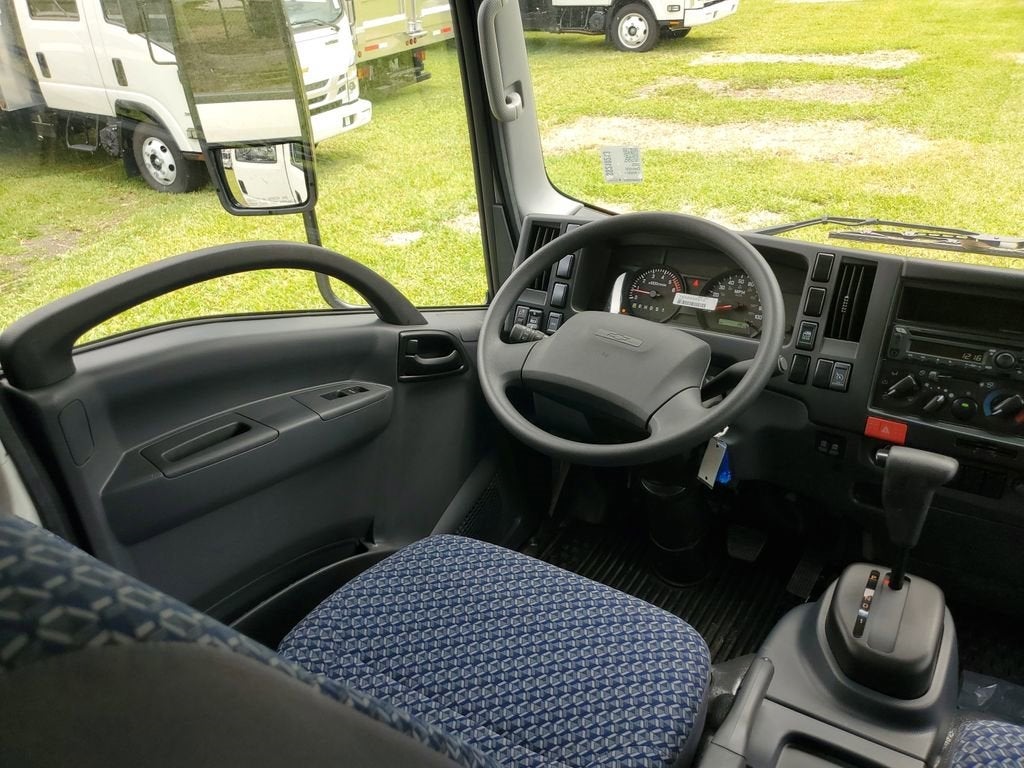 2025 Chevrolet Low Cab Forward 4500 Base