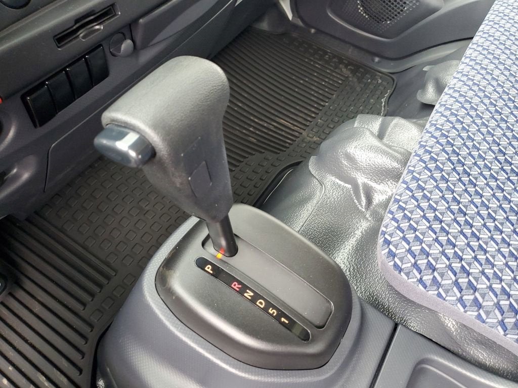 2025 Chevrolet Low Cab Forward 4500 Base