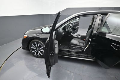 2024 Honda Civic Hatchback EX-L