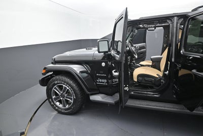 2023 Jeep Wrangler 4-Door Sahara 4x4