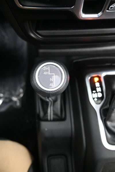 2023 Jeep Wrangler 4-Door Sahara 4x4