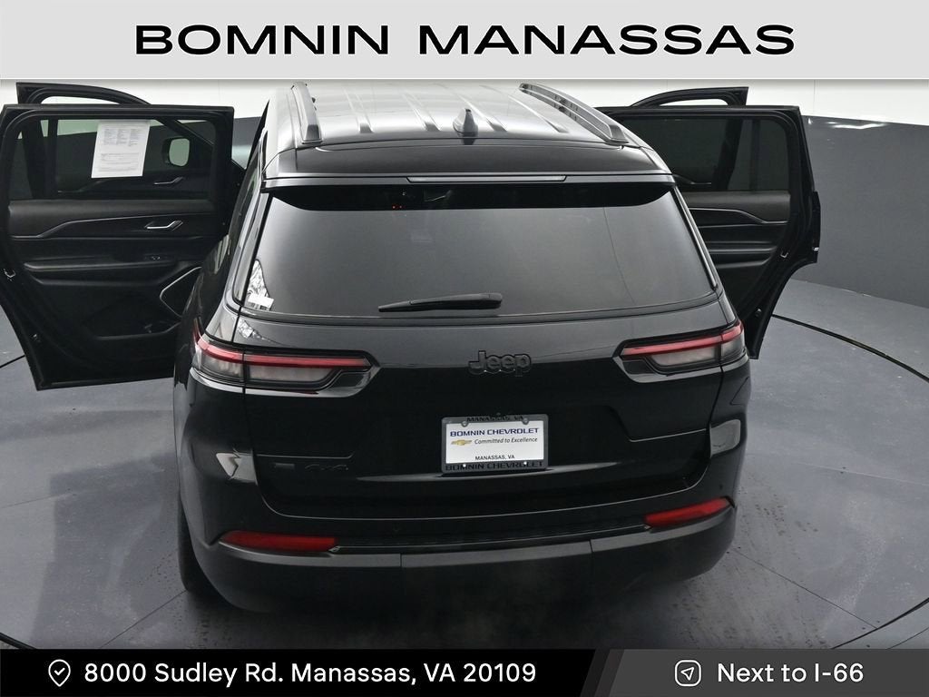 2022 Jeep Grand Cherokee L Altitude