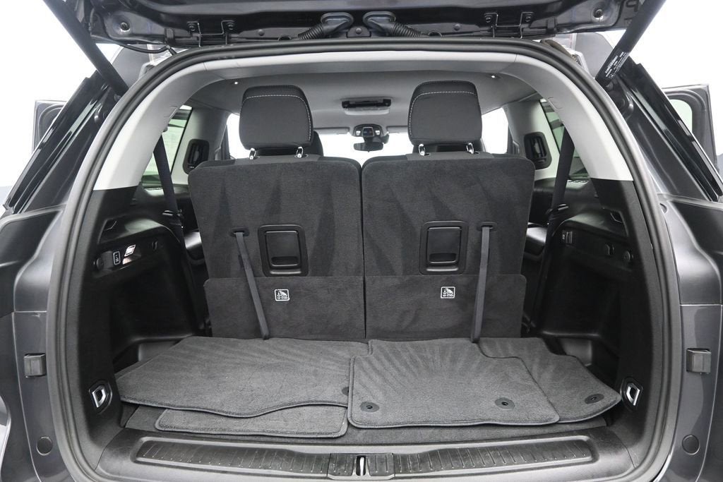 2023 Jeep Grand Cherokee L Laredo 4x4