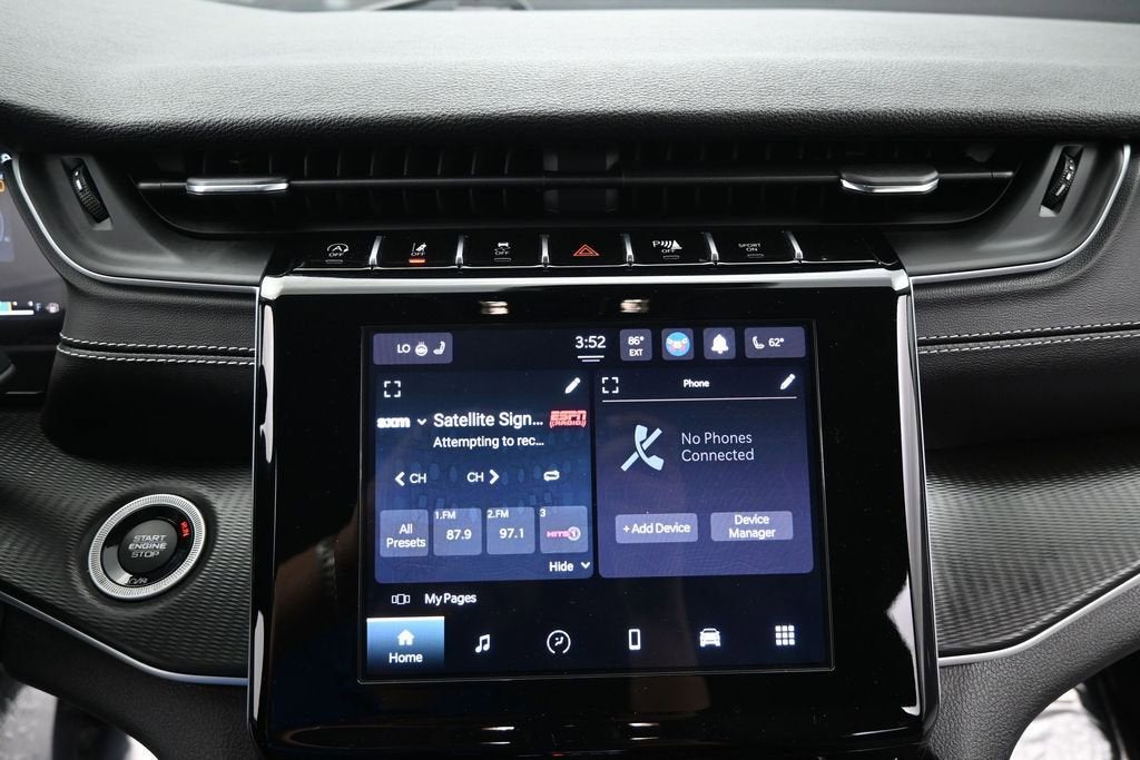 2023 Jeep Grand Cherokee L Laredo 4x4