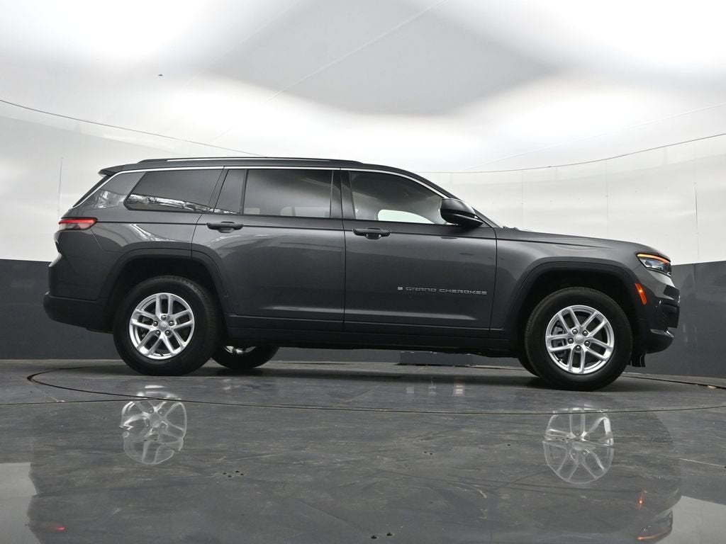 2023 Jeep Grand Cherokee L Laredo 4x4