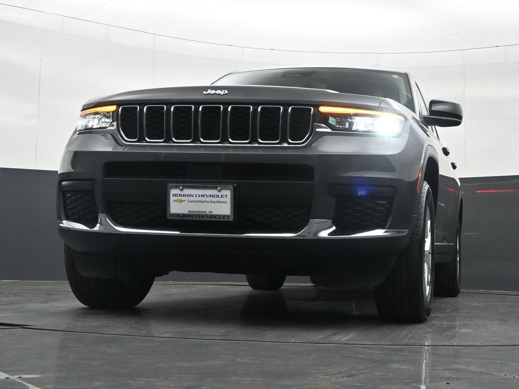 2023 Jeep Grand Cherokee L Laredo 4x4
