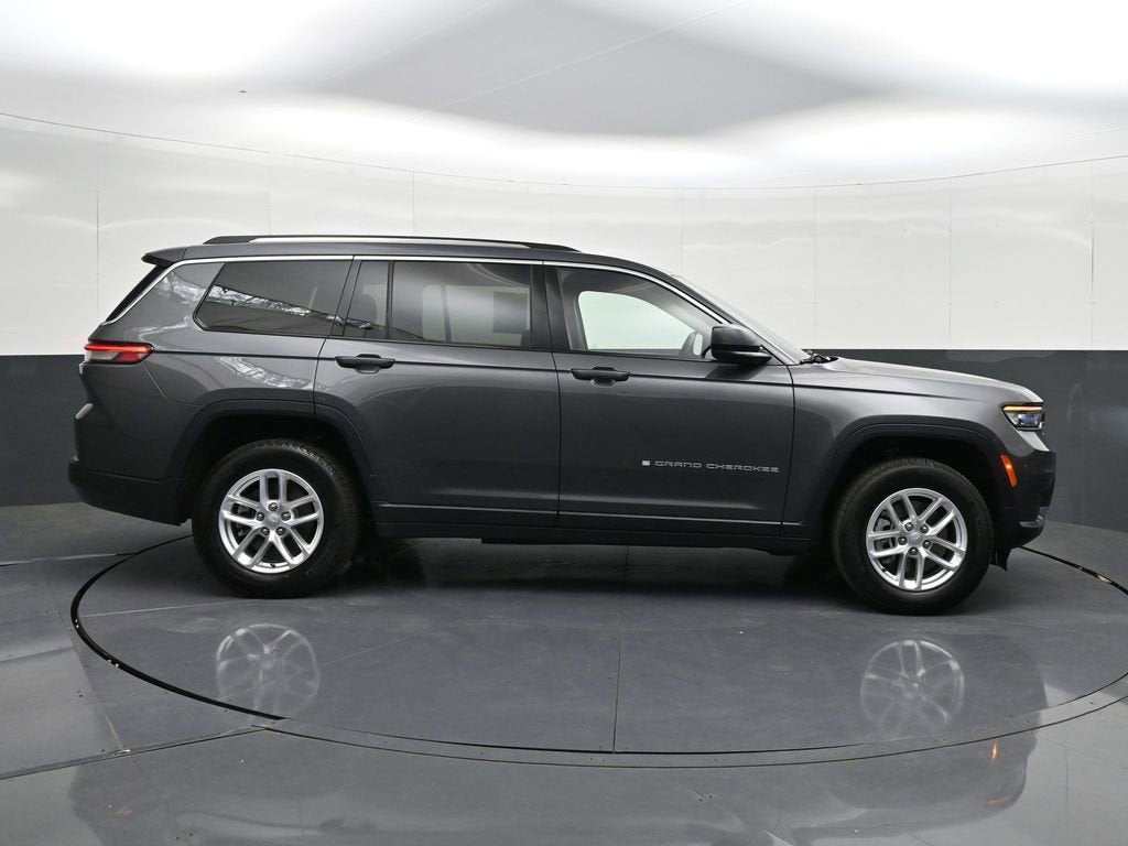 2023 Jeep Grand Cherokee L Laredo 4x4