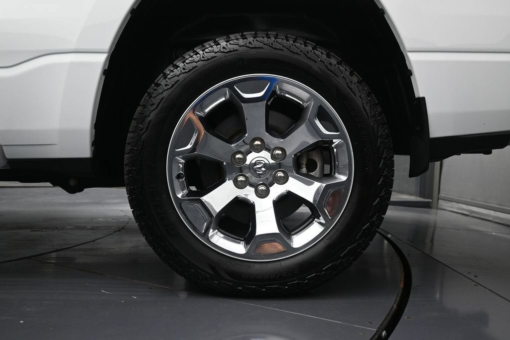 2022 RAM 1500 Big Horn Crew Cab 4x4 5'7" Box