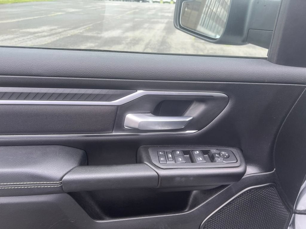 2025 RAM 1500 Lone Star Crew Cab 4x4 5'7" Box