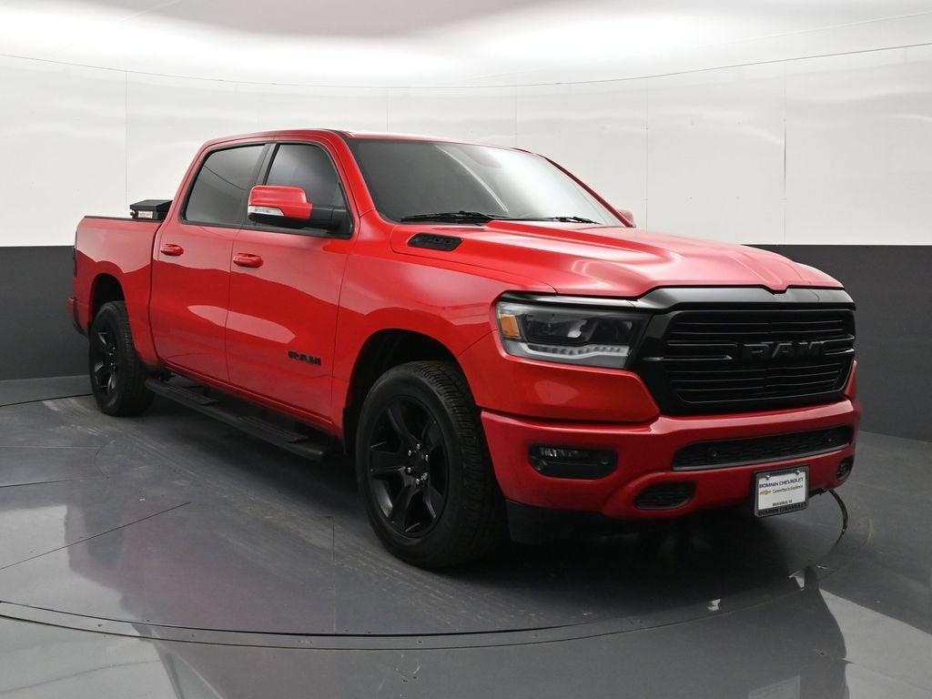 2020 RAM 1500 Big Horn Crew Cab 4x4 5'7" Box