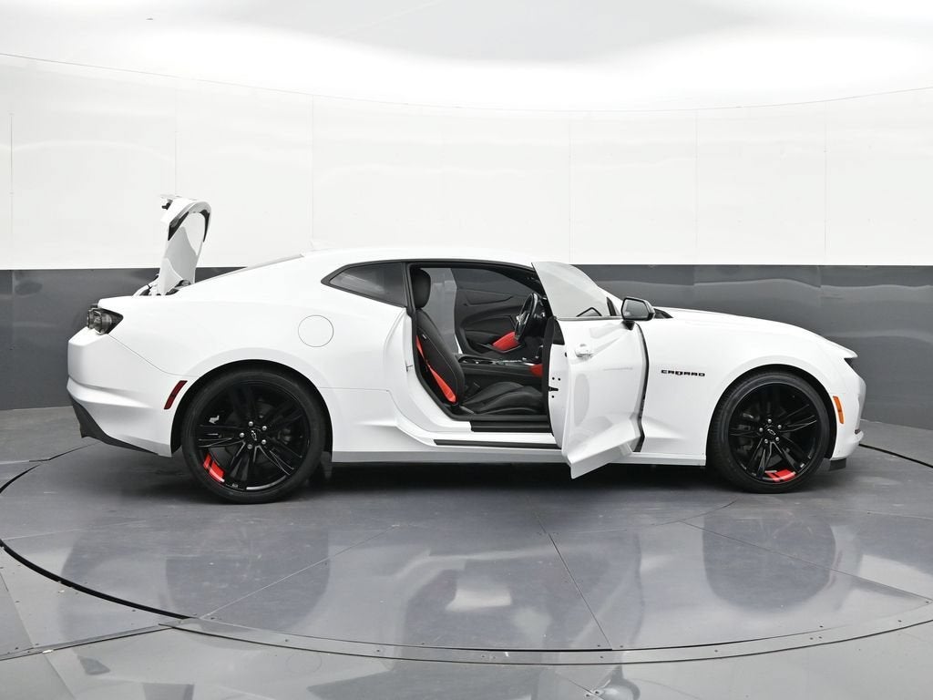 2023 Chevrolet Camaro 2LT