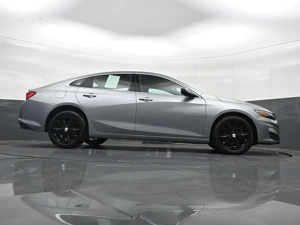 2025 Chevrolet Malibu 1LT - Photo 34
