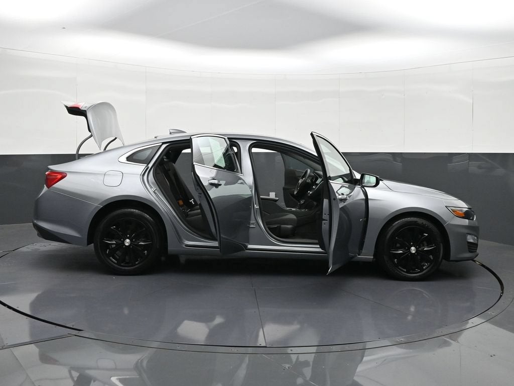 2025 Chevrolet Malibu 1LT - Photo 38
