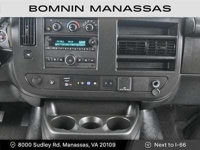 2024 Chevrolet Express Passenger 3500 1LT