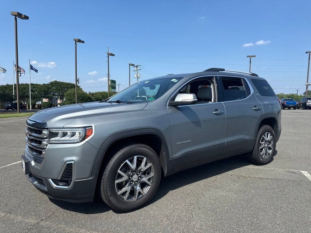 2023 GMC Acadia SLT
