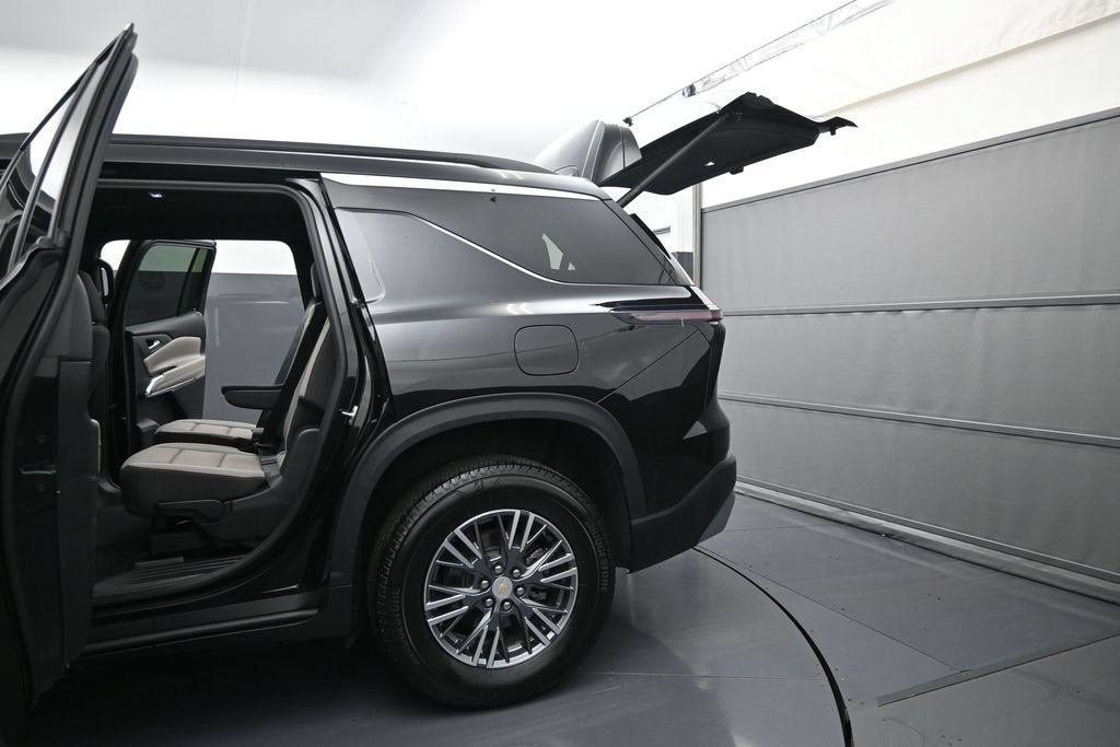 2026 Chevrolet Traverse LT - Photo 12