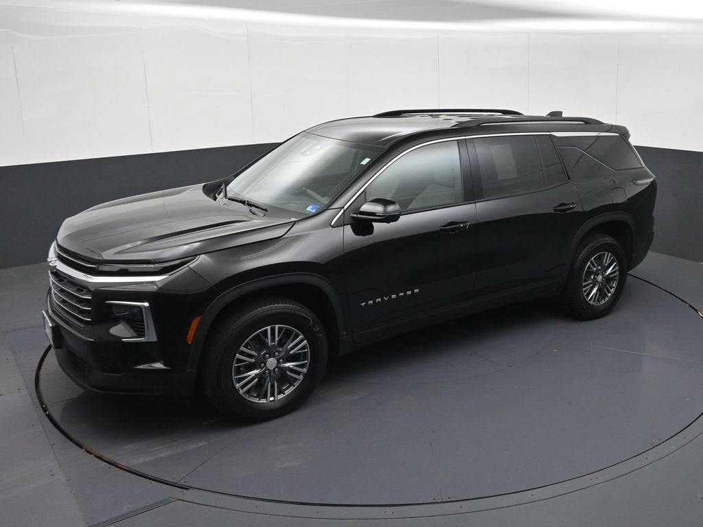 2026 Chevrolet Traverse LT - Photo 25