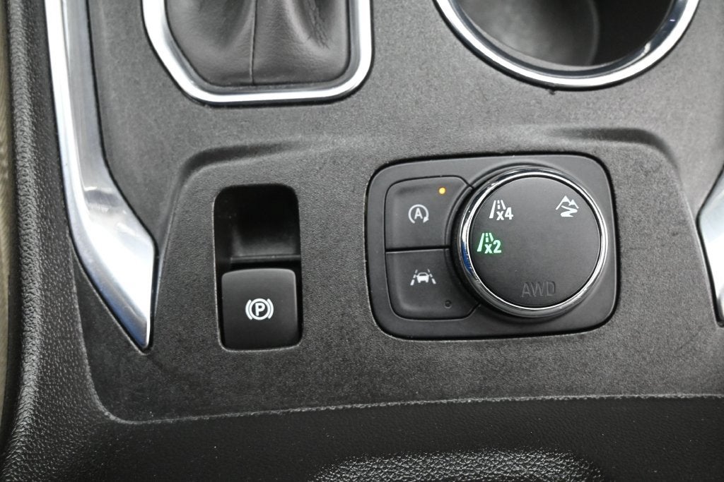 2023 Chevrolet Traverse LS - Photo 23