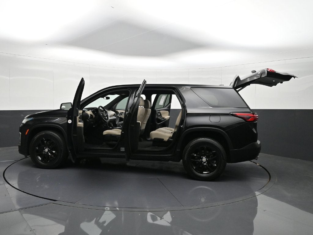 2023 Chevrolet Traverse LS - Photo 42