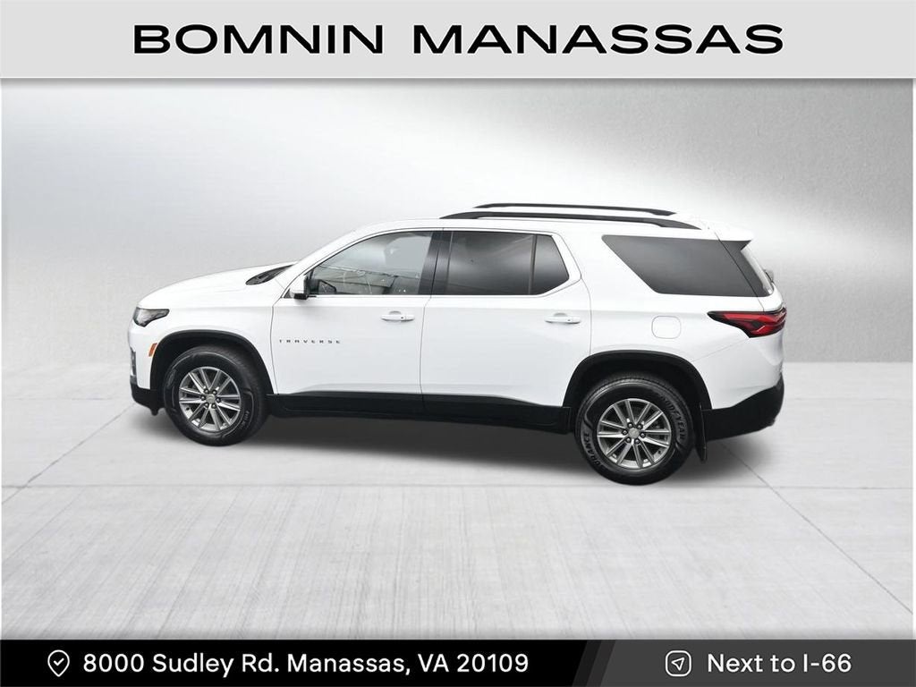 2023 Chevrolet Traverse LT Cloth