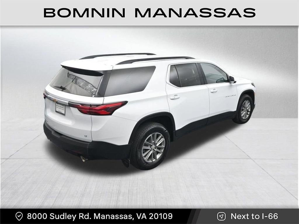 2023 Chevrolet Traverse LT Cloth