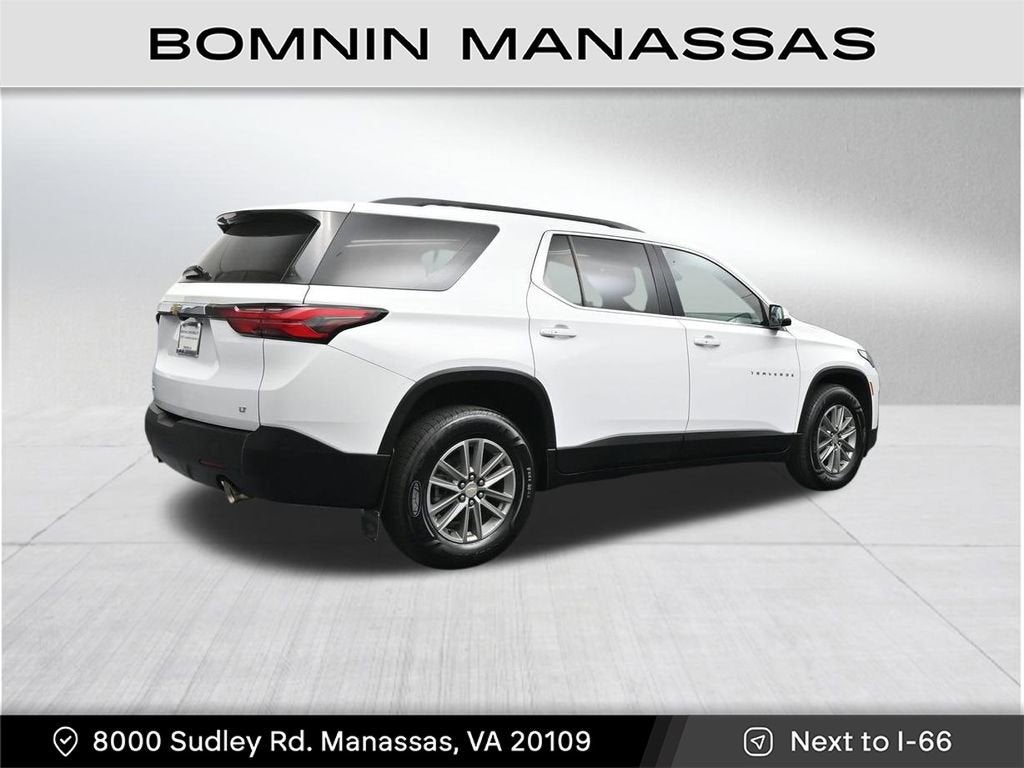 2023 Chevrolet Traverse LT Cloth