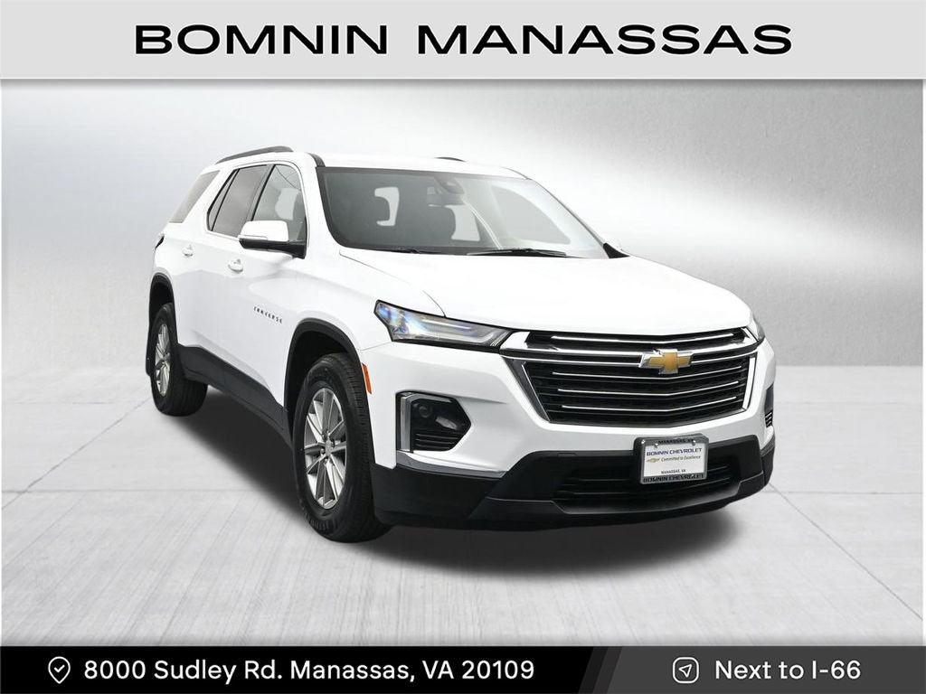 2023 Chevrolet Traverse LT Cloth