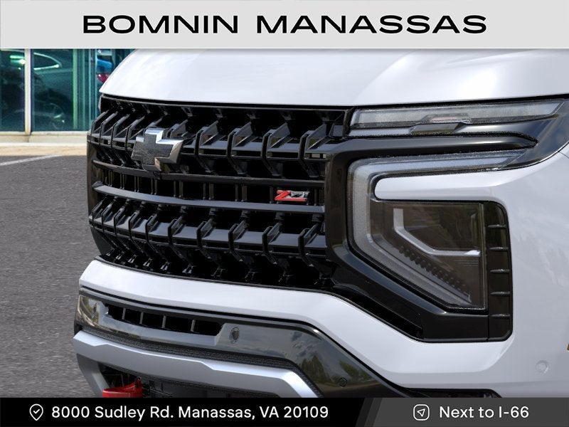 2027 Chevrolet Suburban Z71 - Photo 13