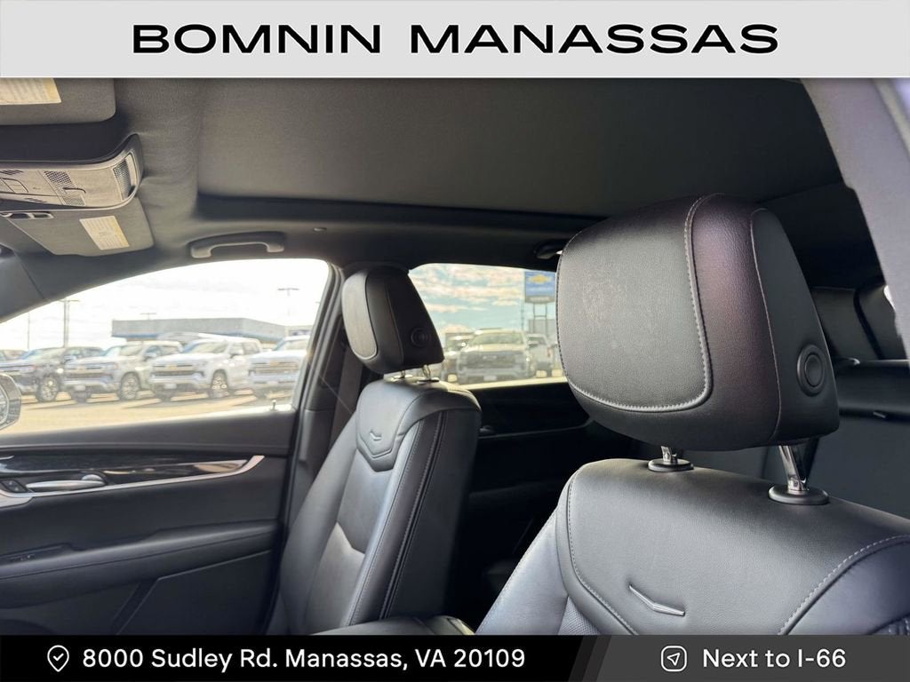 2022 Cadillac XT5 Premium Luxury