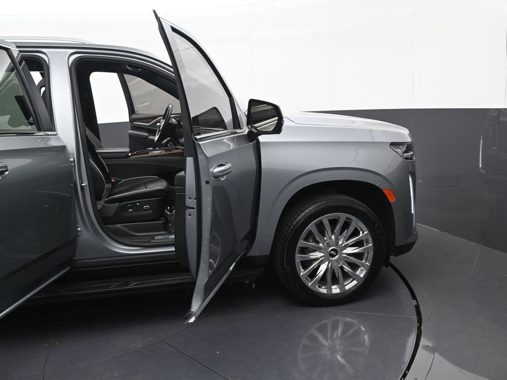 2024 Cadillac Escalade ESV Premium Luxury