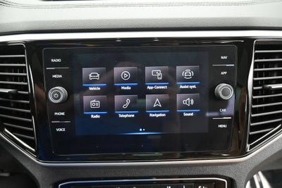 2023 Volkswagen Atlas Cross Sport 3.6L V6 SEL Premium R-Line