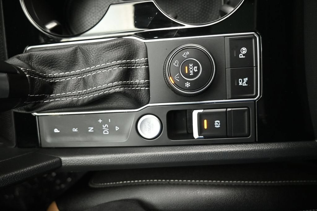 2023 Volkswagen Atlas Cross Sport 3.6L V6 SEL Premium R-Line