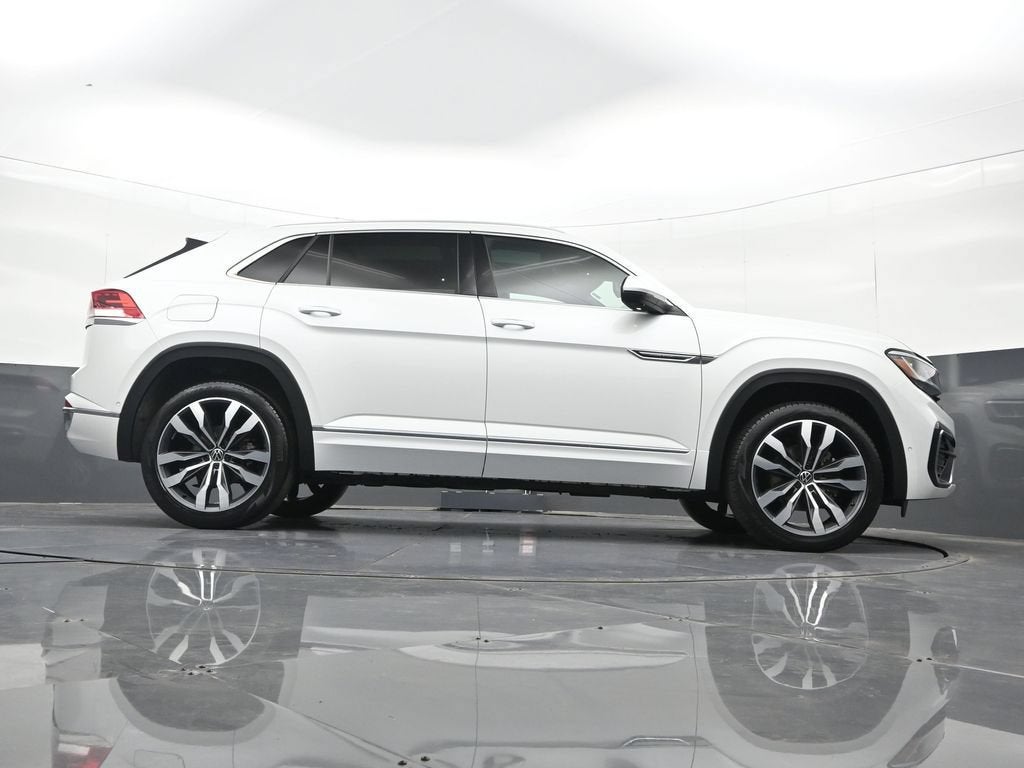 2023 Volkswagen Atlas Cross Sport 3.6L V6 SEL Premium R-Line