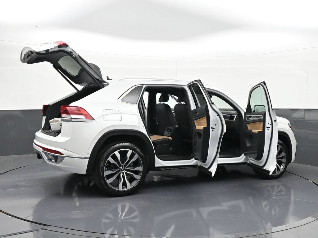 2023 Volkswagen Atlas Cross Sport 3.6L V6 SEL Premium R-Line