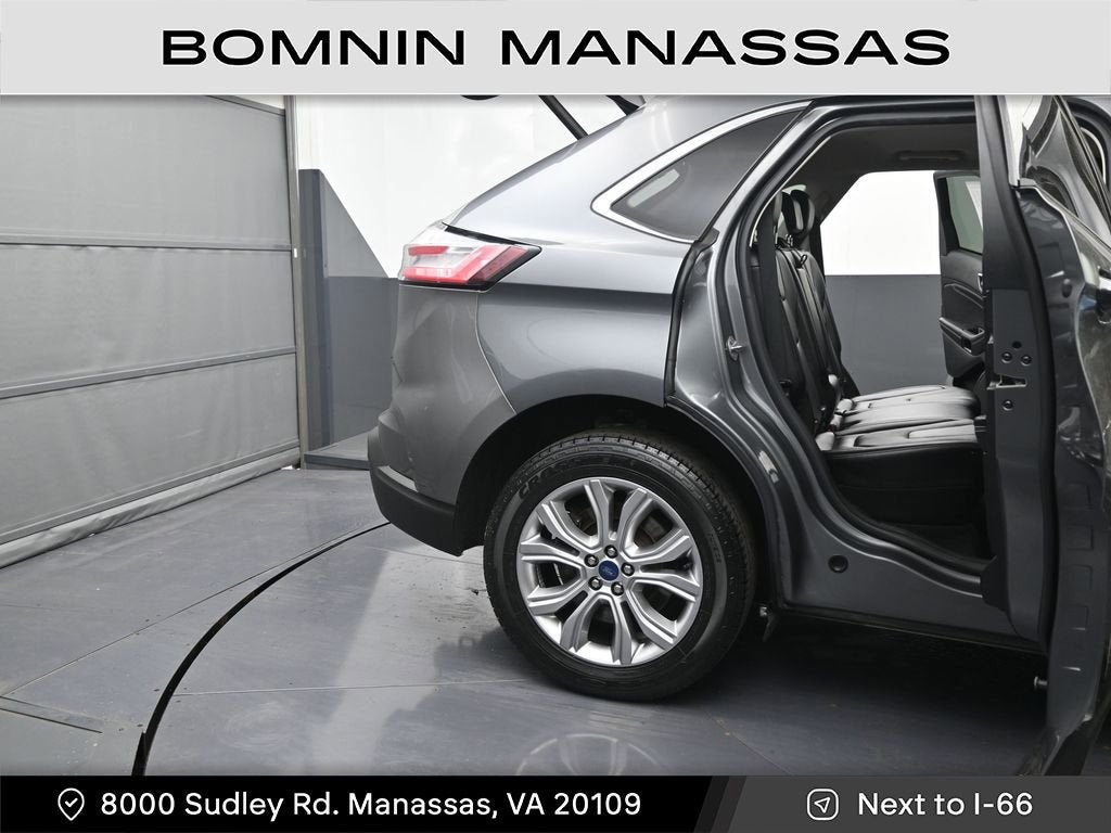 2022 Ford Edge Titanium