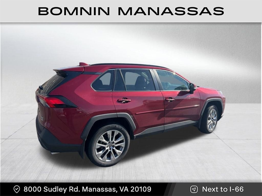 2022 Toyota RAV4 XLE Premium