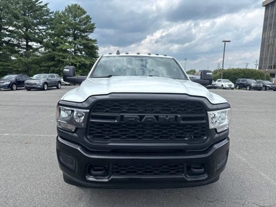 2024 RAM 3500 Tradesman Crew Cab 4x4 8' Box
