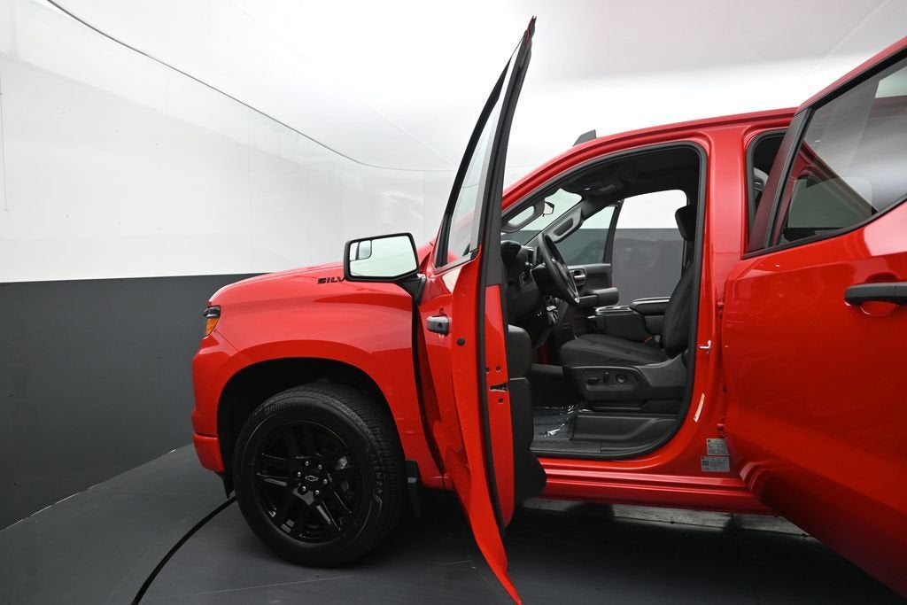 2024 Chevrolet Silverado 1500 Custom - Photo 13