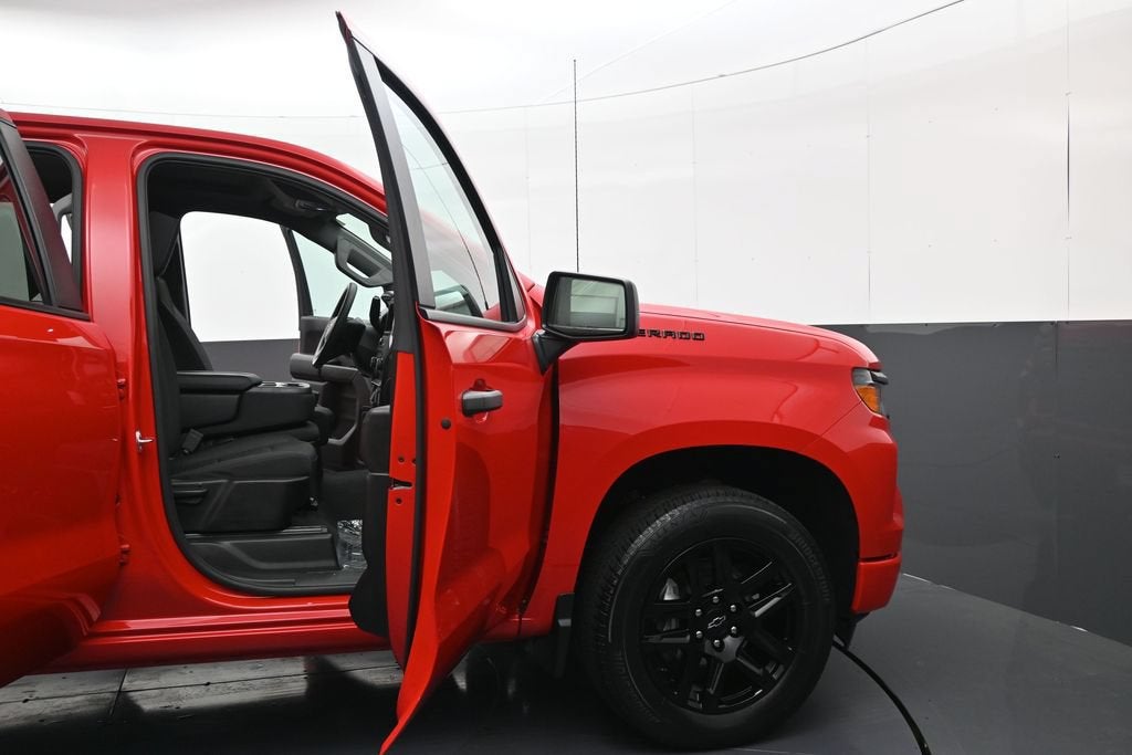 2024 Chevrolet Silverado 1500 Custom - Photo 9