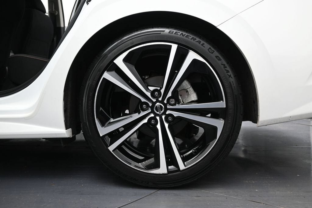 2023 Nissan Sentra SR Xtronic CVT