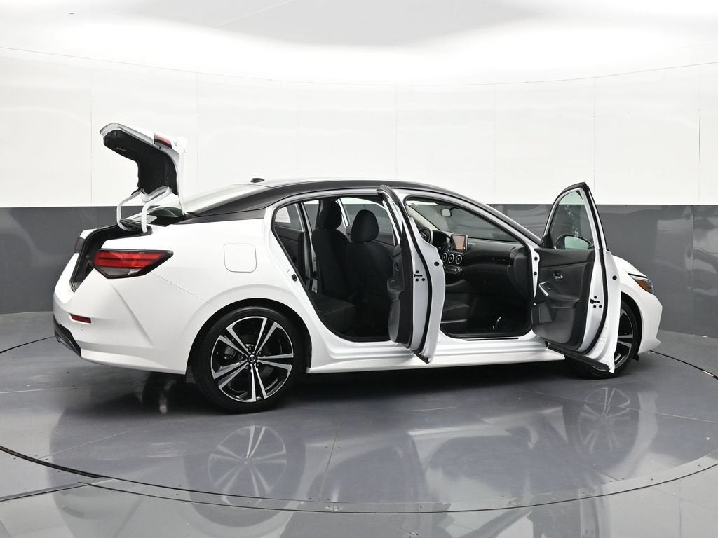 2023 Nissan Sentra SR Xtronic CVT