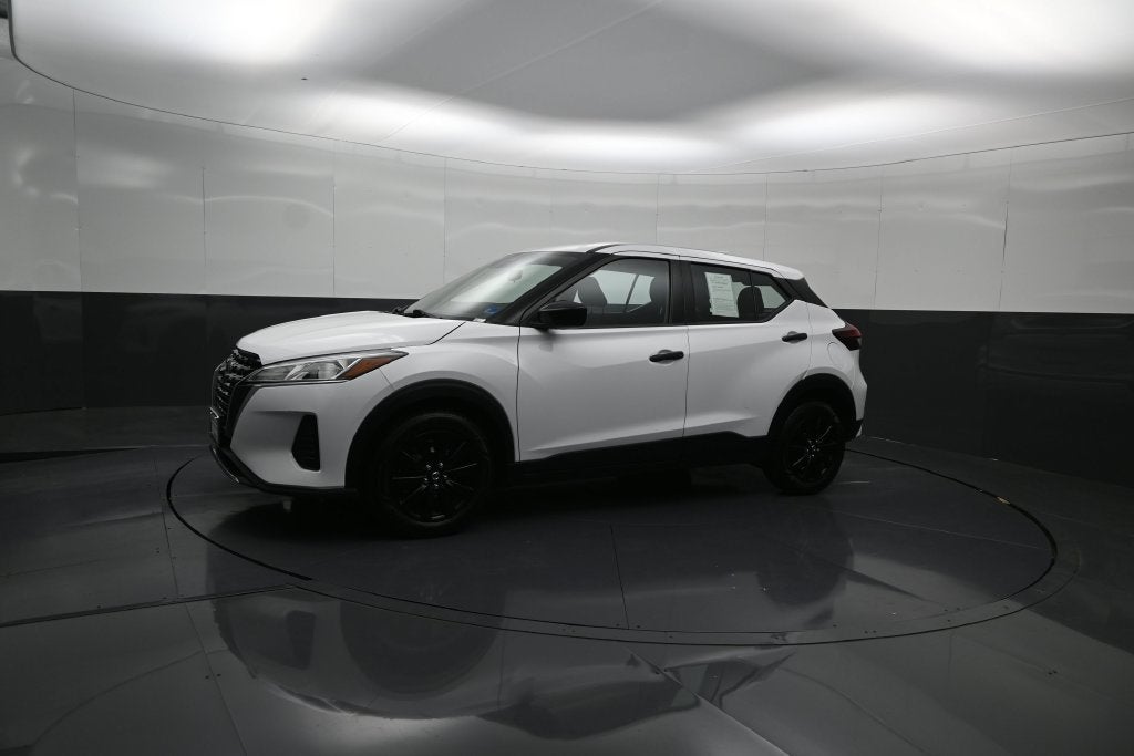 2024 Nissan Kicks S Xtronic CVT